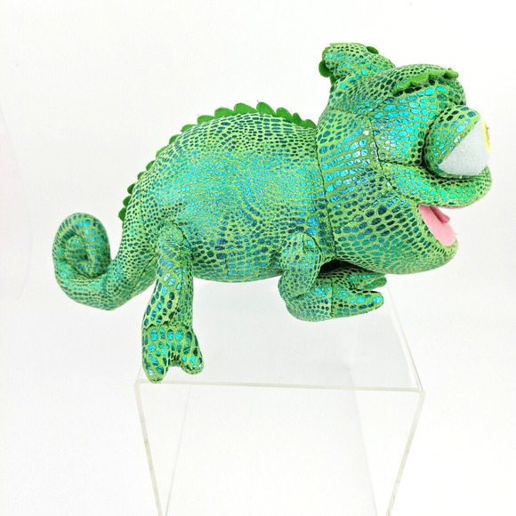 Disney PARKS Rapunzel Pascal 12 Inch Plush Chameleon With Metallic Fabric - Picture 6 of 10